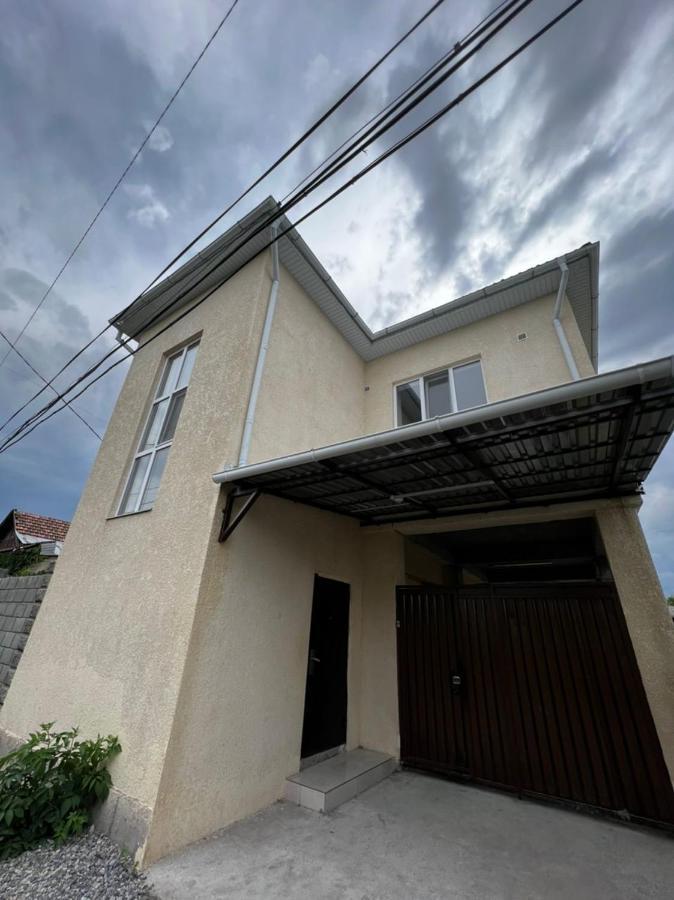 Meiman House Close To Asia Mall Bishkek Exterior photo